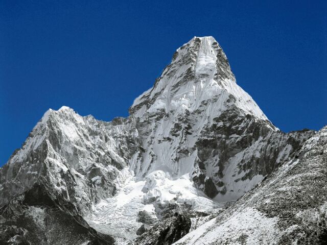 Doppelexpedition Ama Dablam, 6856 m, Lobuche Peak 6119m